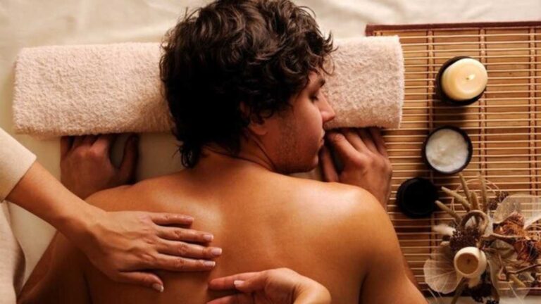 Qual a diferença entre massagem tântrica e nuru